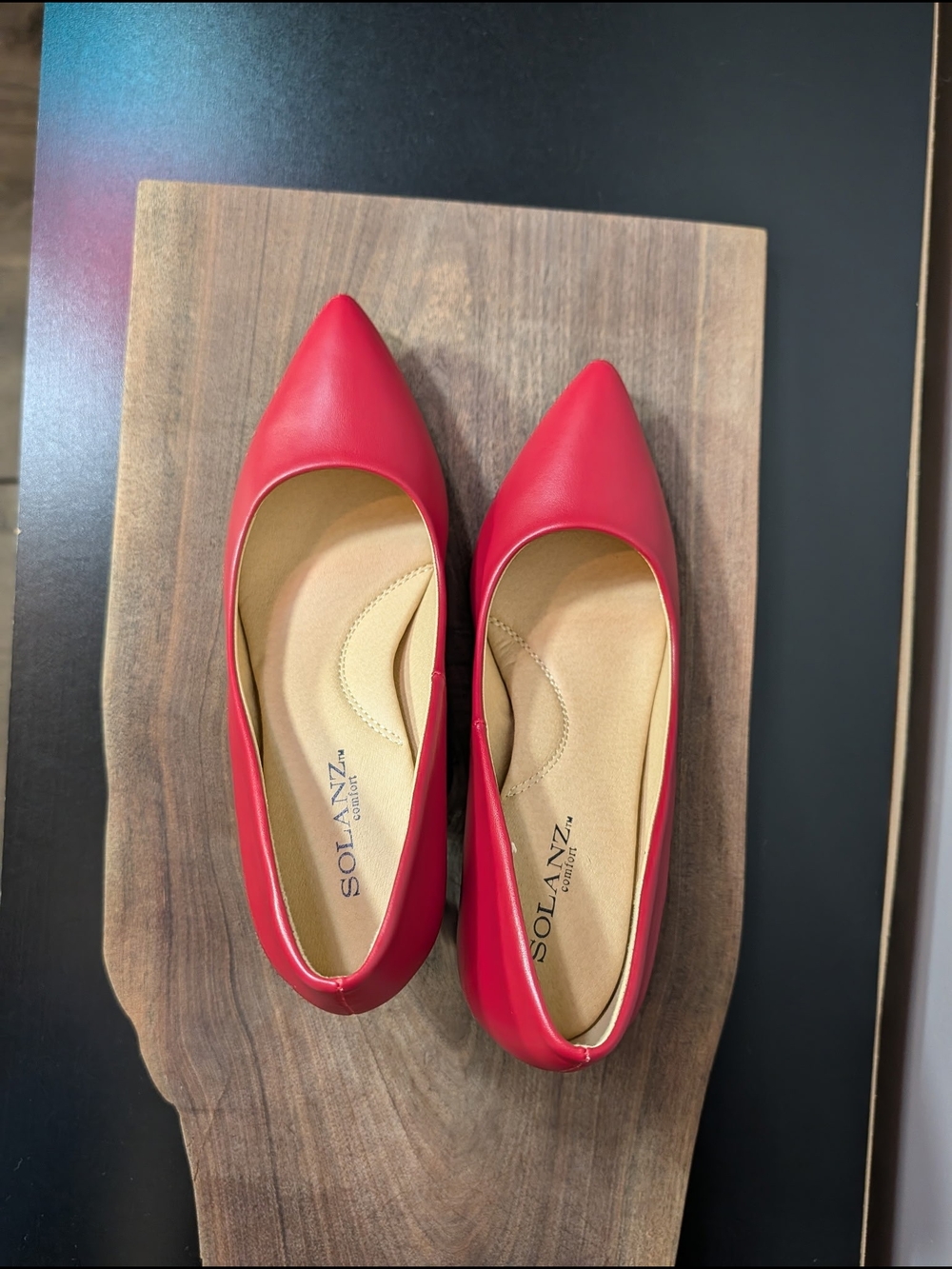 Red Pointed-Toe Classic Mid Heels - Picture 5 of 6